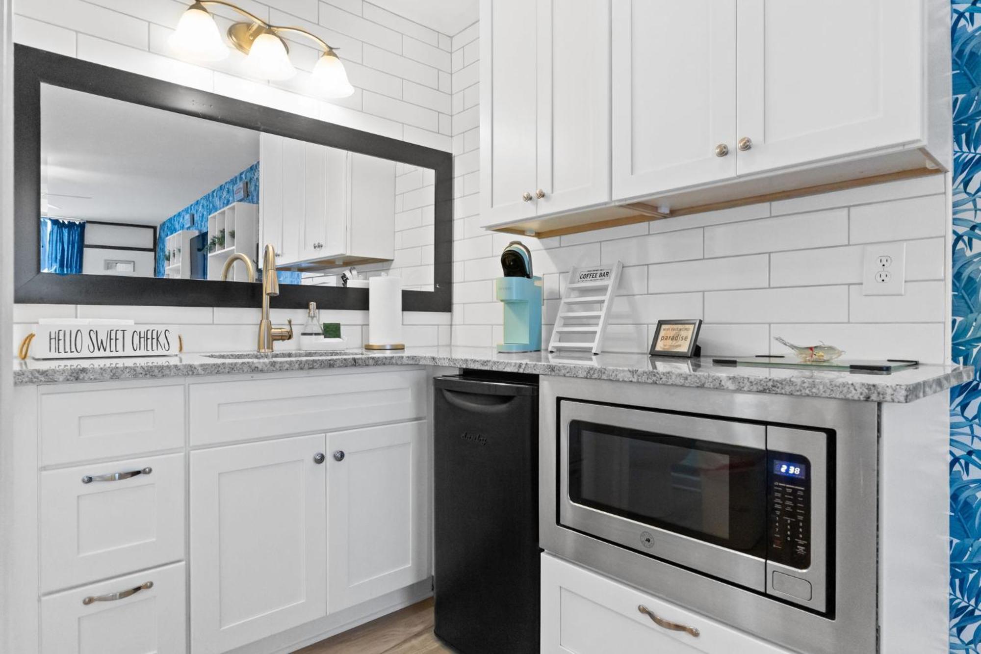 Cozy 1-Bedroom Condo With Pool Access In オーシャン・アイル・ビーチ エクステリア 写真