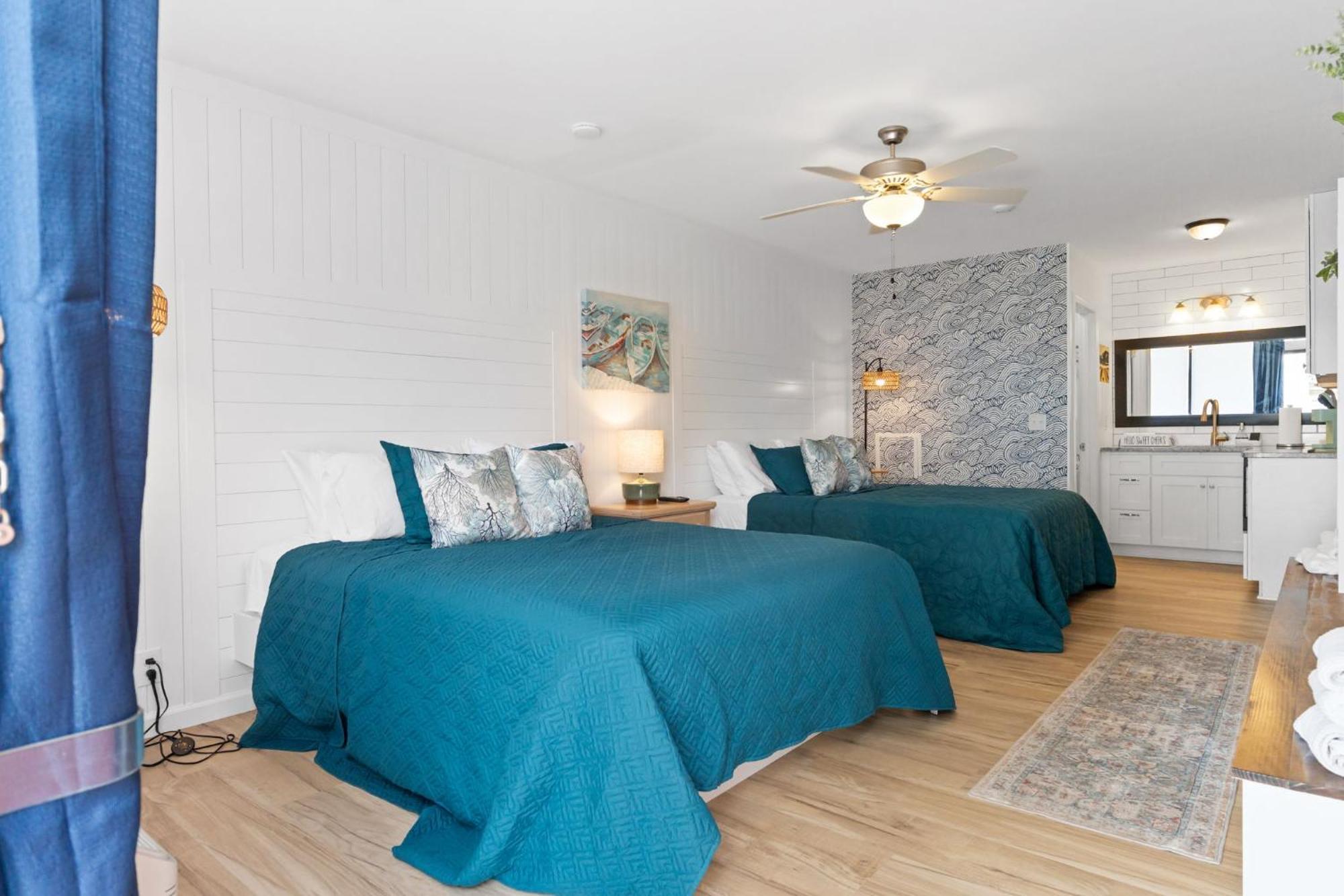Cozy 1-Bedroom Condo With Pool Access In オーシャン・アイル・ビーチ エクステリア 写真